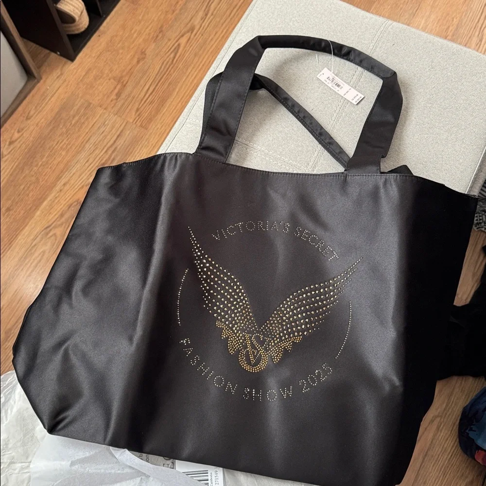 NWT Victoria's Secret 2025 Fashion Show Black Tote with Rhinestones